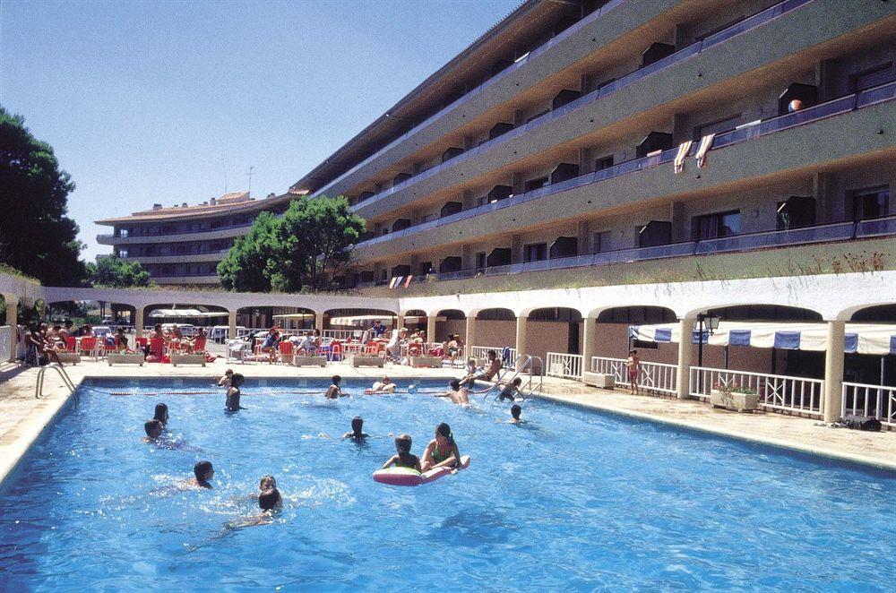 Apartamentos Salles Beach L'Estartit Εξωτερικό φωτογραφία