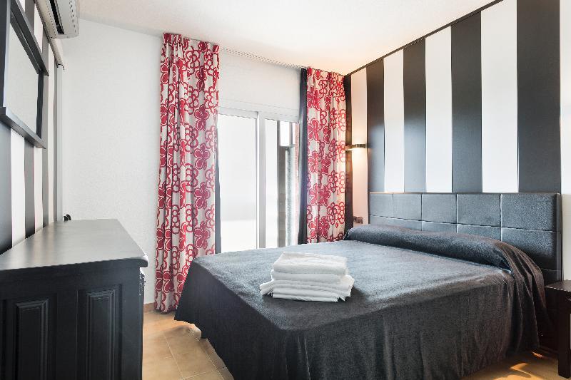 Apartamentos Salles Beach L'Estartit Εξωτερικό φωτογραφία