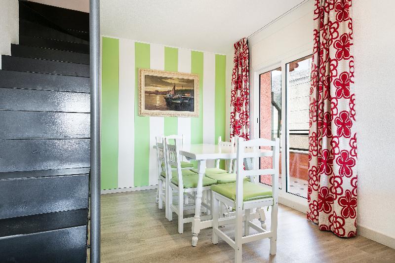 Apartamentos Salles Beach L'Estartit Εξωτερικό φωτογραφία